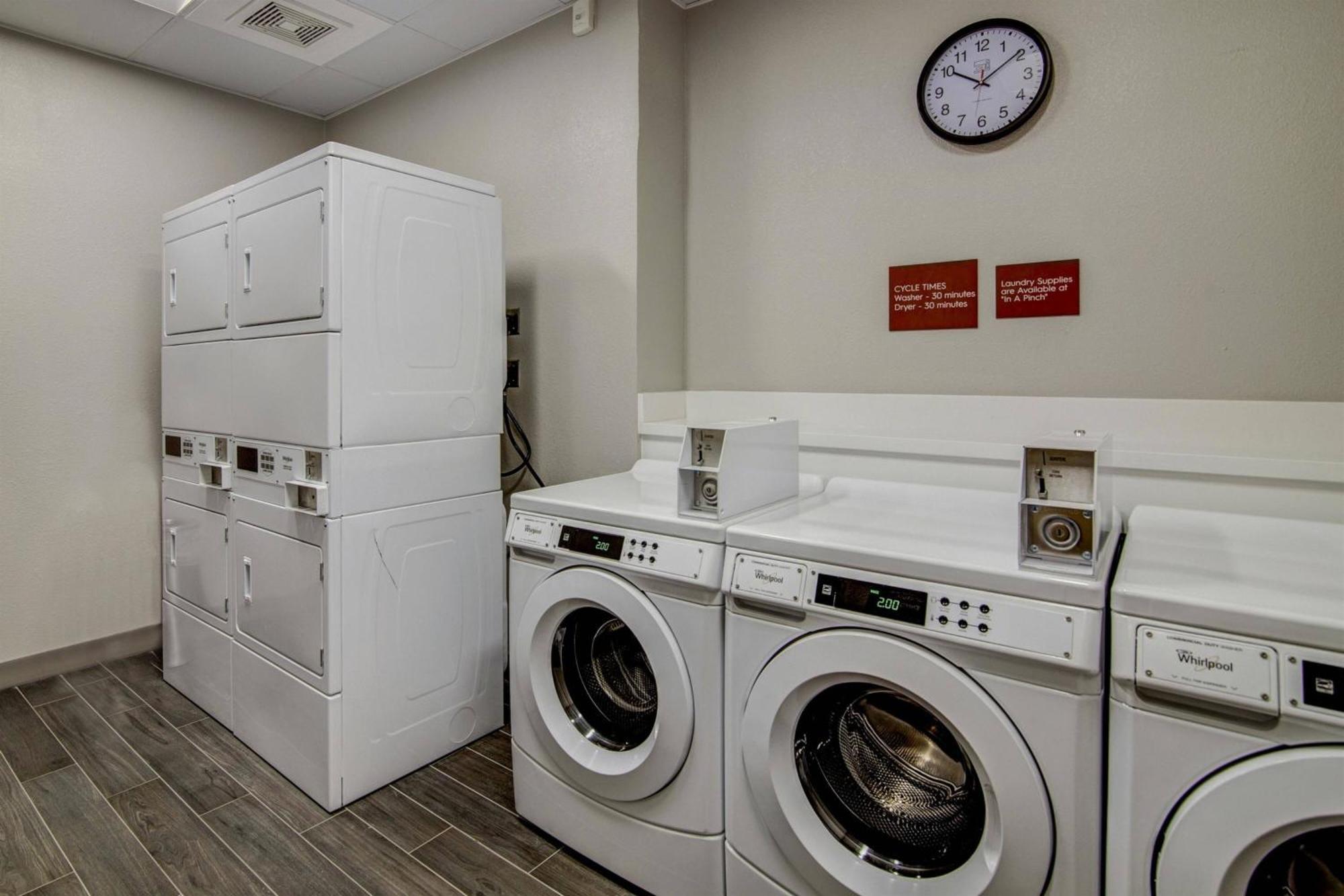 Towneplace Suites By Marriott Houston Hobby Airport Extérieur photo