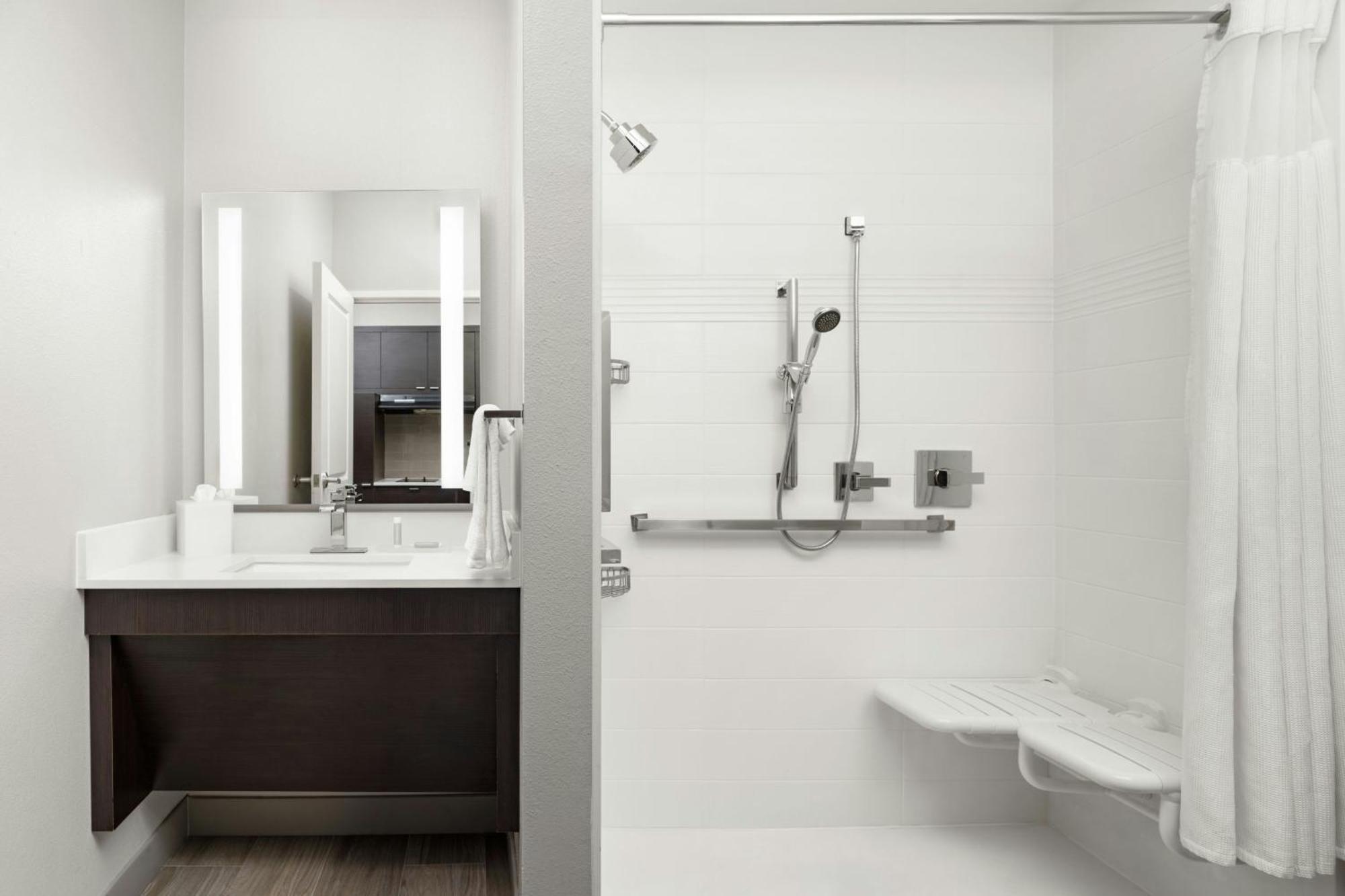Towneplace Suites By Marriott Houston Hobby Airport Extérieur photo