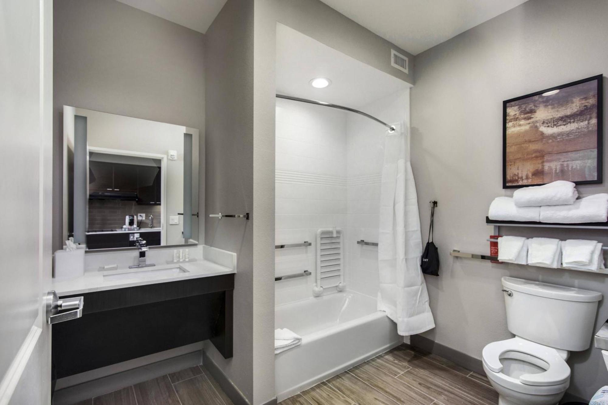 Towneplace Suites By Marriott Houston Hobby Airport Extérieur photo