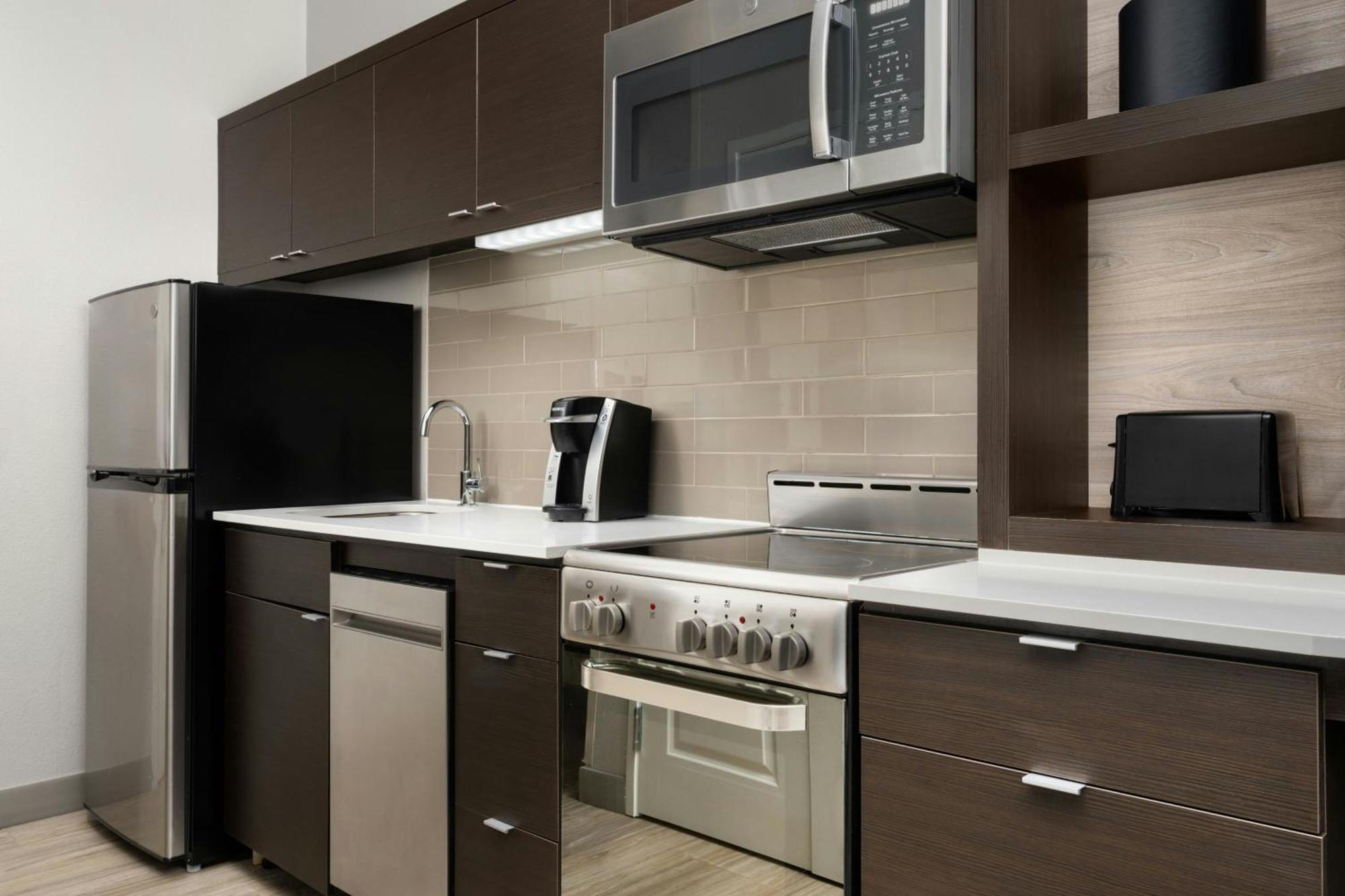 Towneplace Suites By Marriott Houston Hobby Airport Extérieur photo