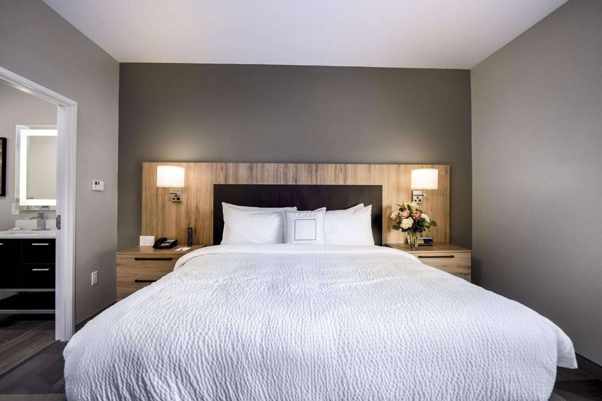 Towneplace Suites By Marriott Houston Hobby Airport Extérieur photo